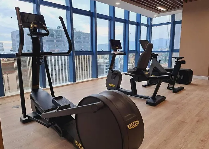Appartement 38 Park Ave With Gym, Pool, Fiber Wifi Cebu